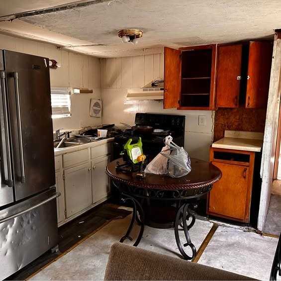 1309 Kittrell Dr - Photo 4 of 6