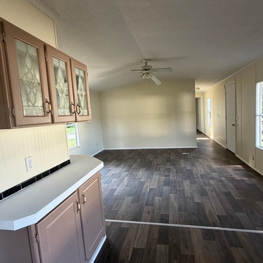 71 Gibson Cir #31 - Photo 3 of 9