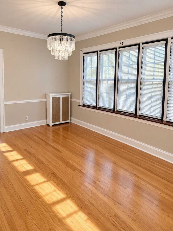 9221 S Bishop St #1 - Photo 5 of 18