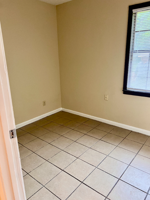 115 Issac Dr - Photo 4 of 11
