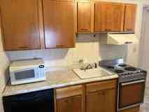 423 6th Ave #B - Photo 1 of 1
