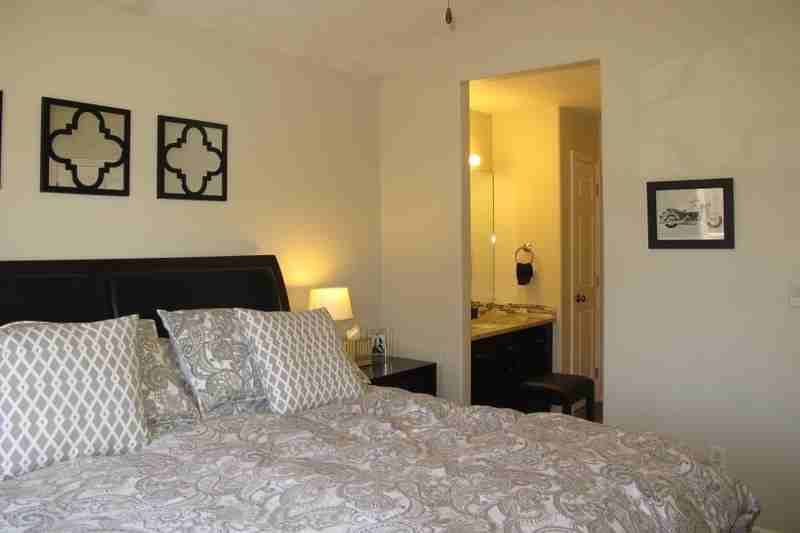 444 Sunland Dr #1 - Photo 5 of 13