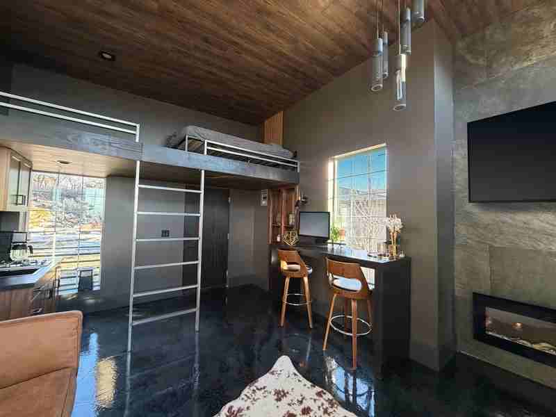 14613 S Woods Landing Ct - Photo 4 of 8