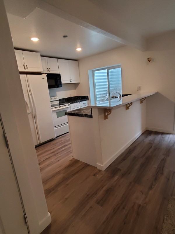 3330 E Baywater - Photo 3 of 13