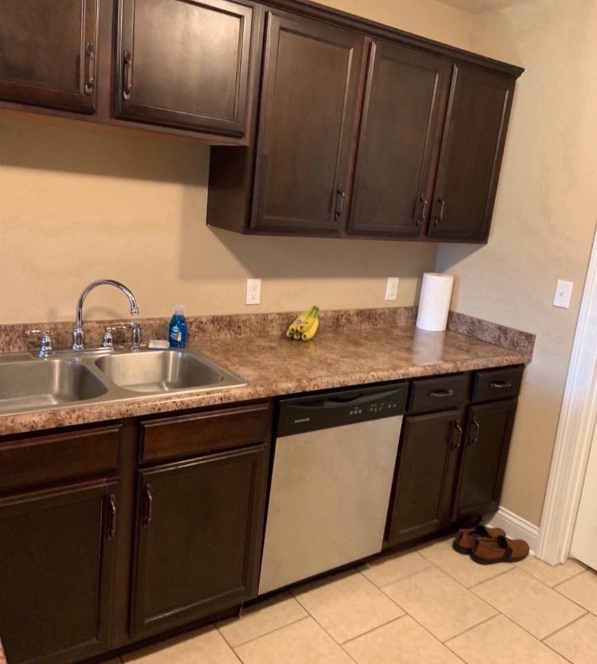 123 W Main St - Photo 5 of 9