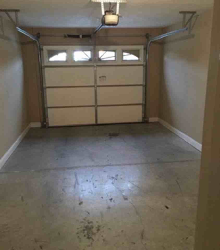 123 W Main St - Photo 7 of 9