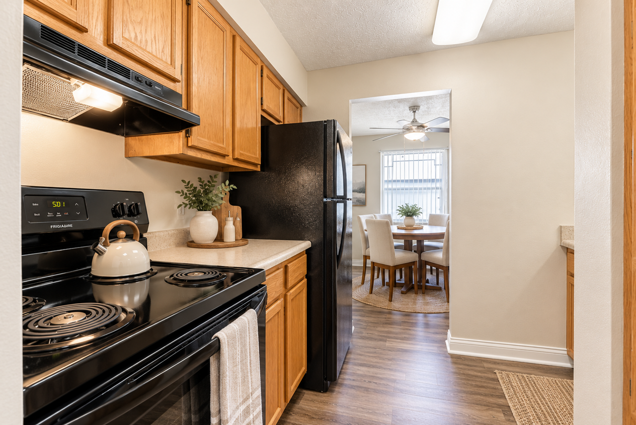 4304 Appian Way W #F - Photo 6 of 6