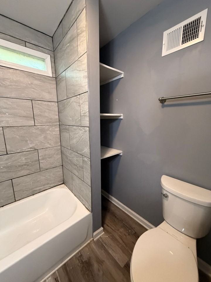 3925 Rosewood Dr. - Photo 6 of 28