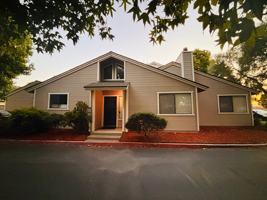 featured image of 1000 W Chestnut Ave