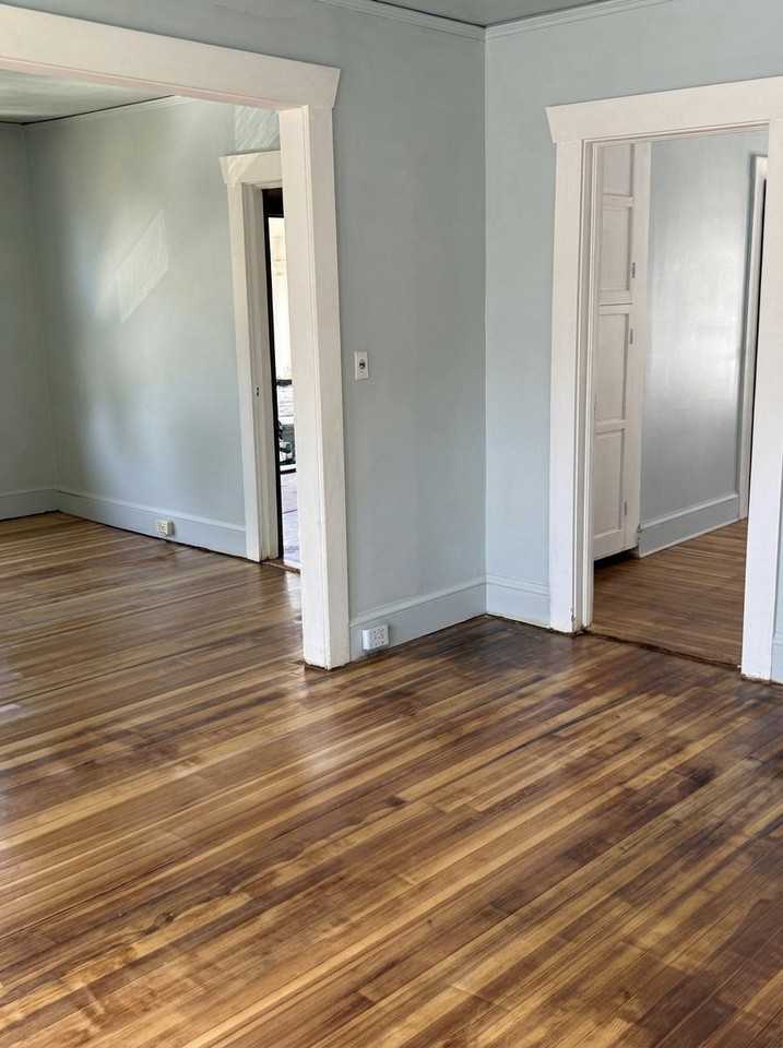 40 Troy St #2 - Photo 3 of 5