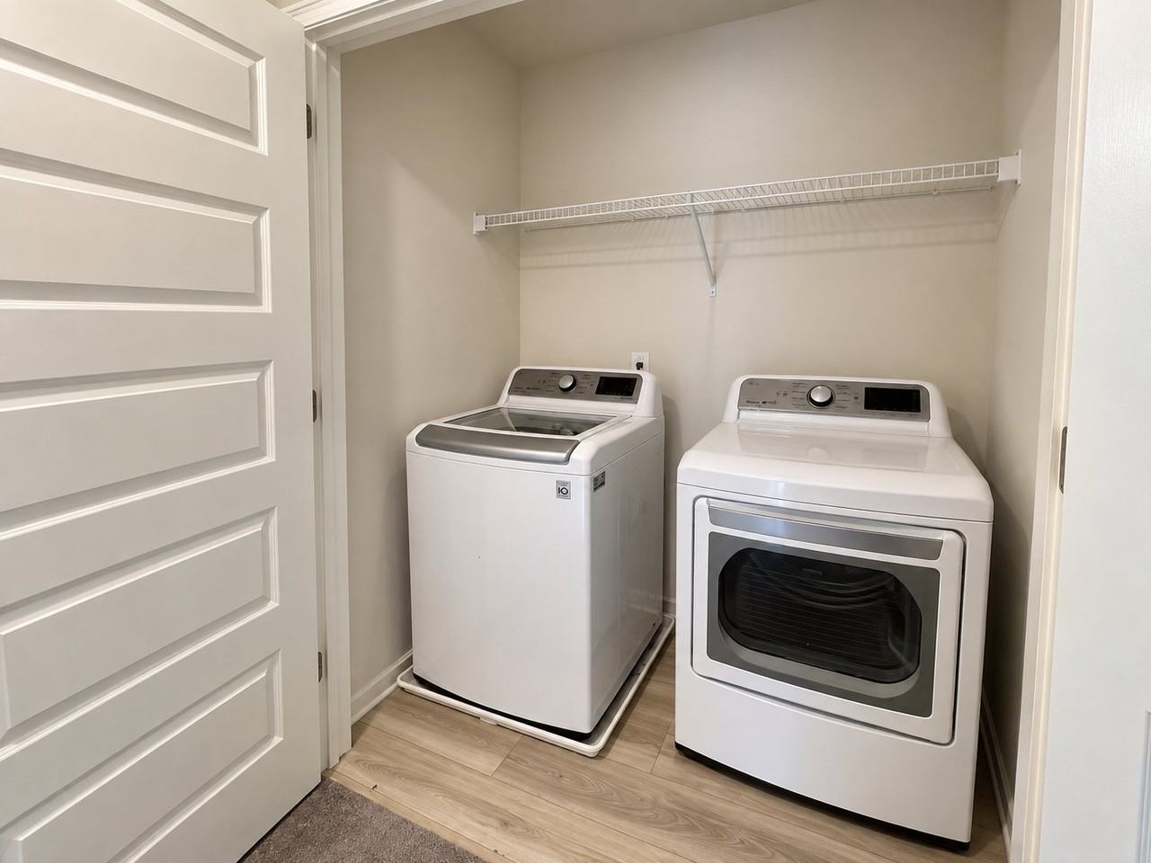 2521 Drumwright Way - Photo 5 of 10