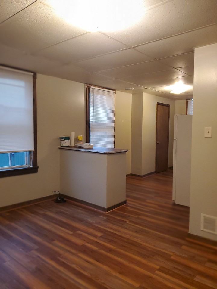 525 Larimer Ave #15 - Photo 2 of 8