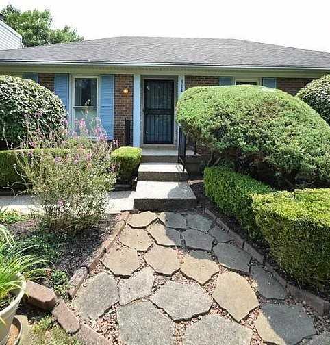 614 Stivers Rd - Photo 6 of 30