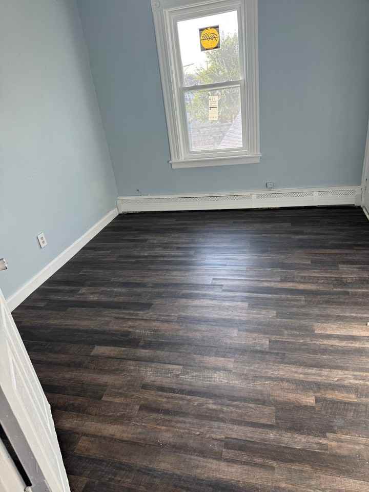 821 Potters Ave #3FL - Photo 4 of 12