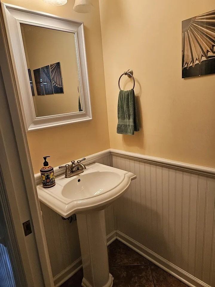 50 Larned Ln - Photo 7 of 20