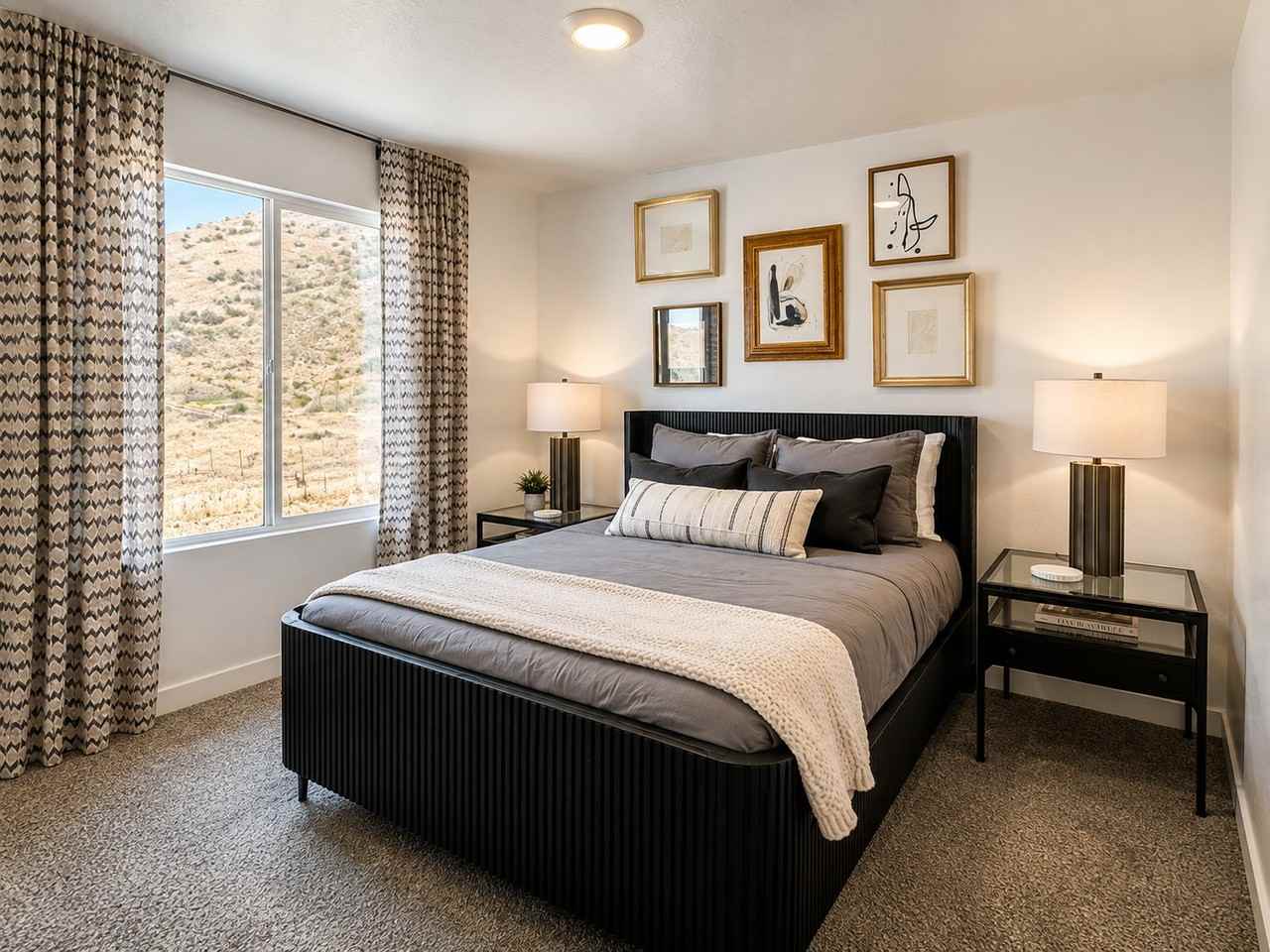 347 E Levengrove Dr - Photo 3 of 9