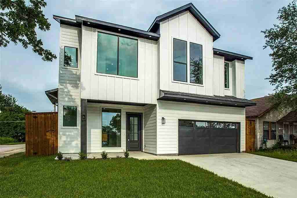 2002 S Marsalis Ave