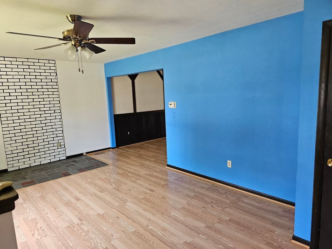 37377 Green Dr - Photo 3 of 13