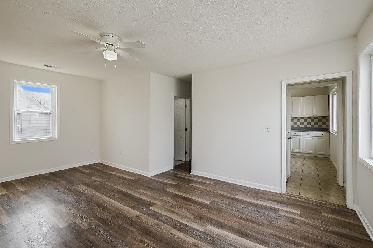1321 Buhrer Ave #3 - Photo 3 of 18