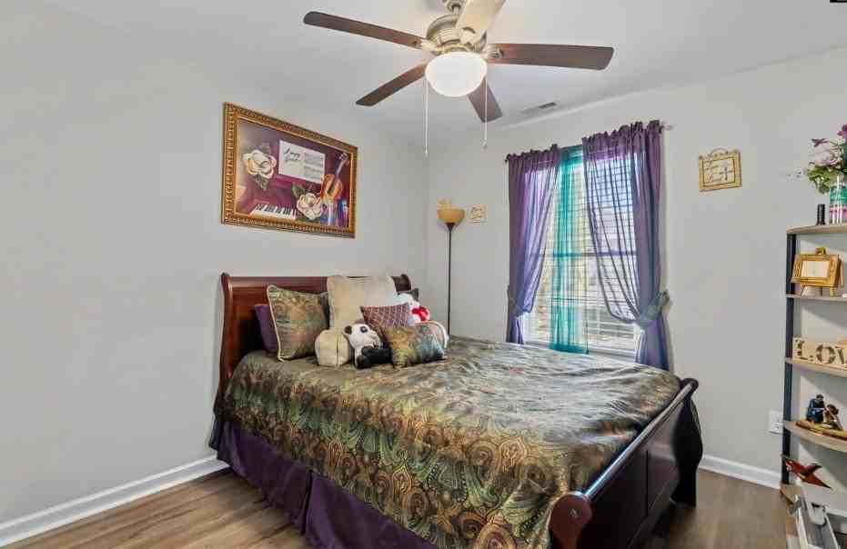 1619 Ogden St - Photo 6 of 8