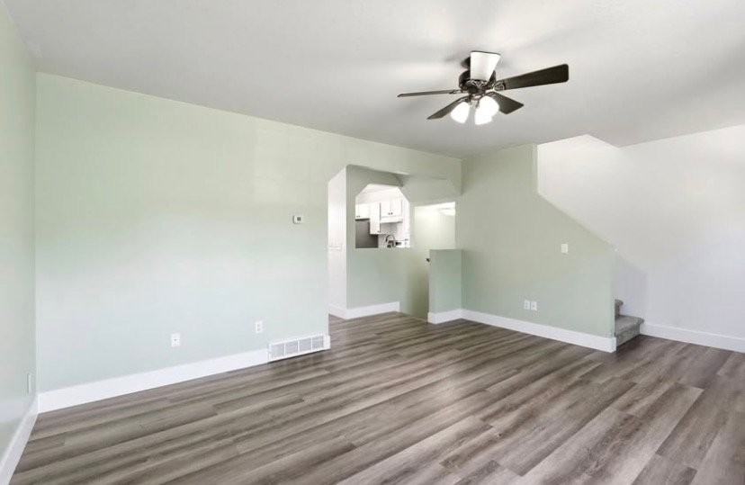 367 E St - Photo 7 of 16