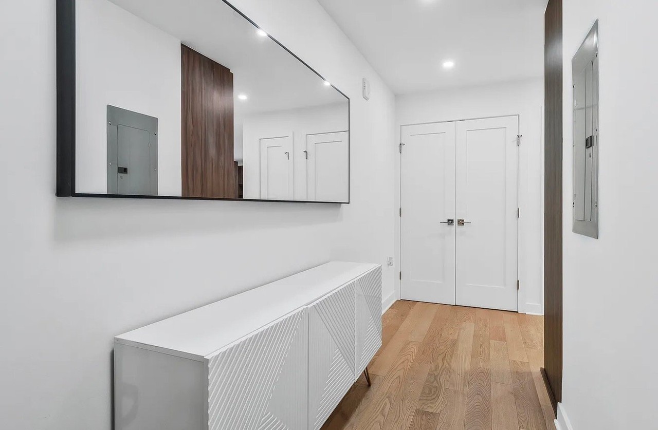 37 L St Se - Photo 5 of 20