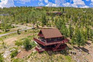 featured image of 848 Aspen Dr
