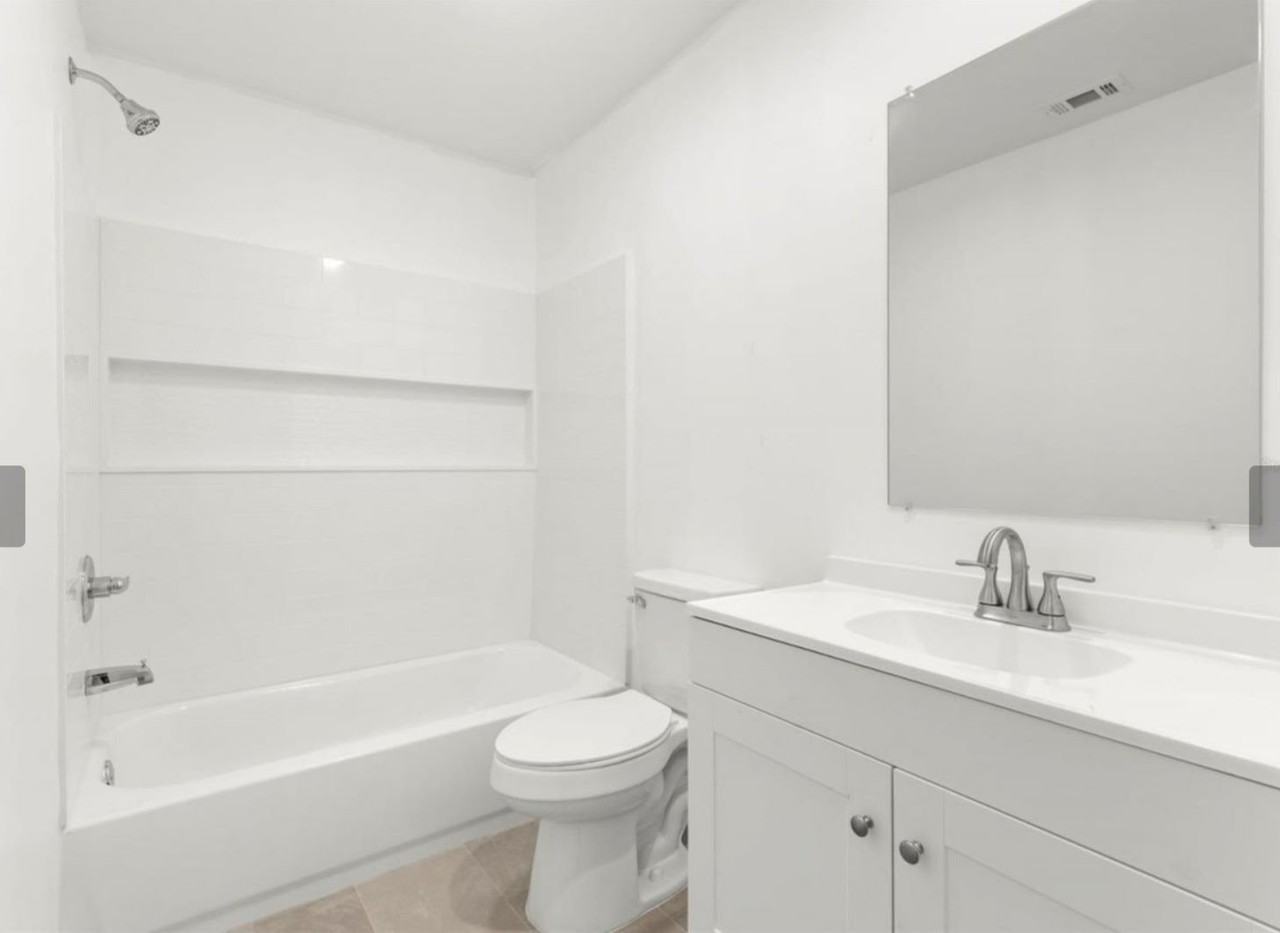 3723 Temple St #B - Photo 4 of 7
