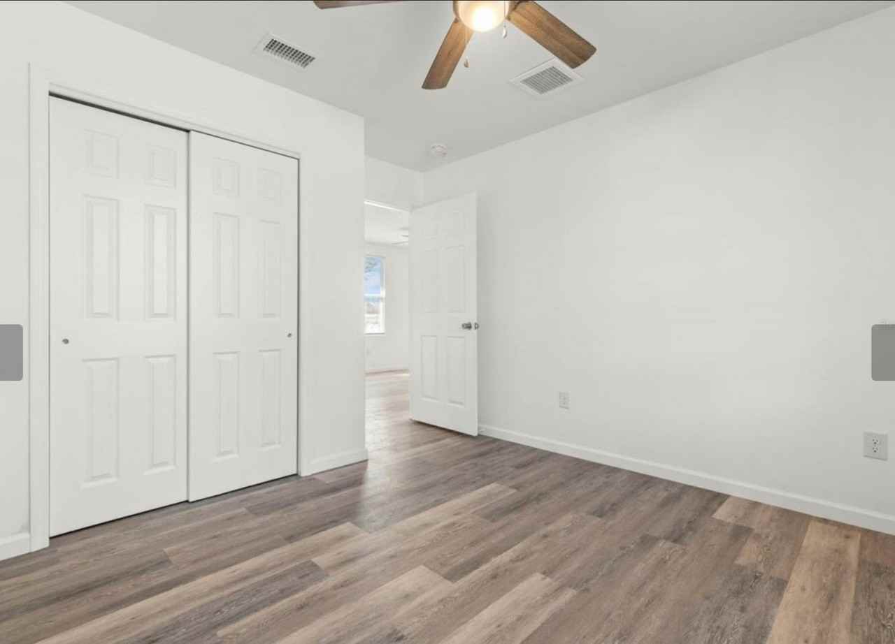 3723 Temple St #B - Photo 6 of 7