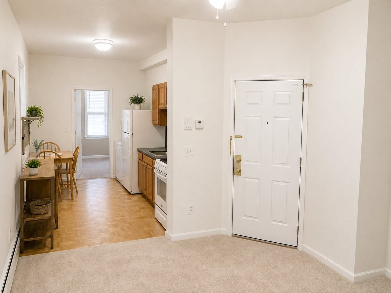 372 Union St - Photo 7 of 14