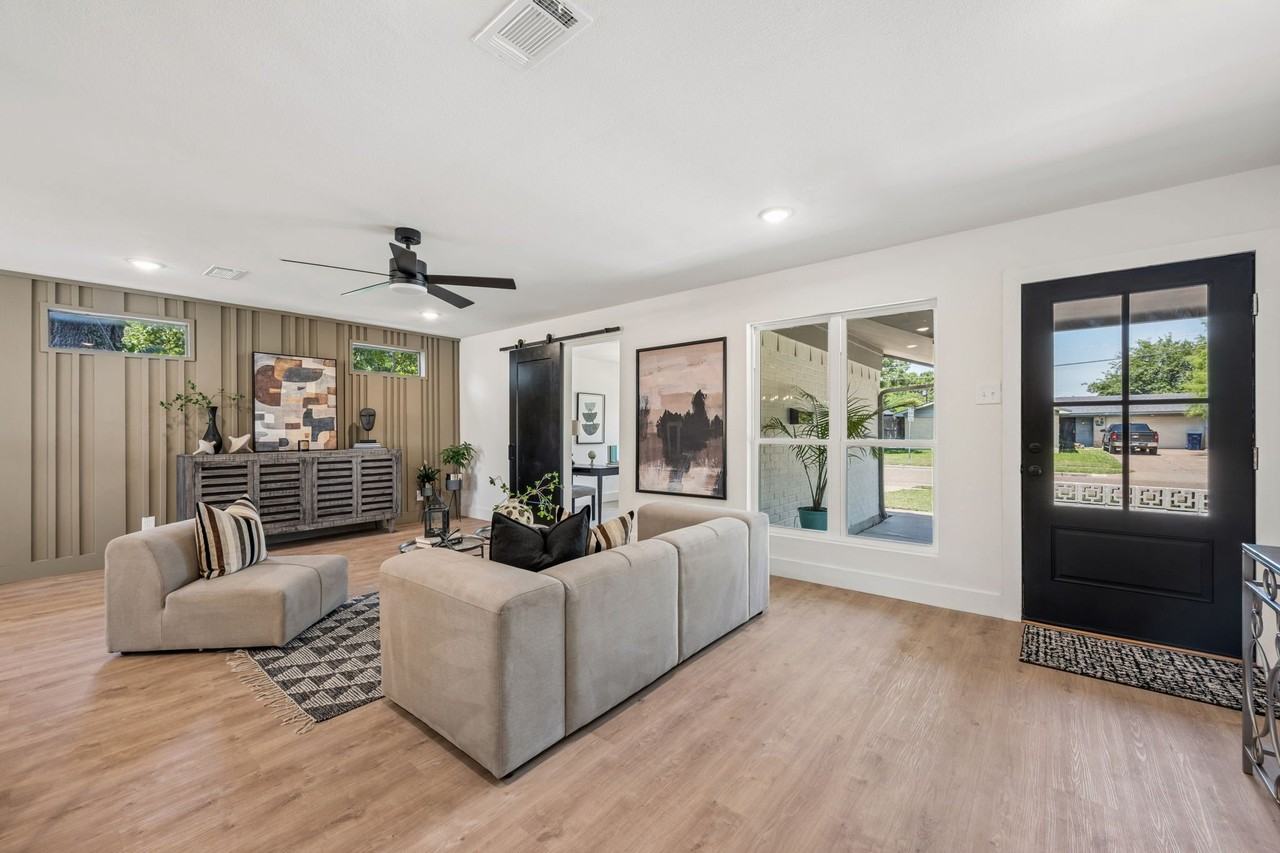 3106 March Ln - Photo 6 of 10
