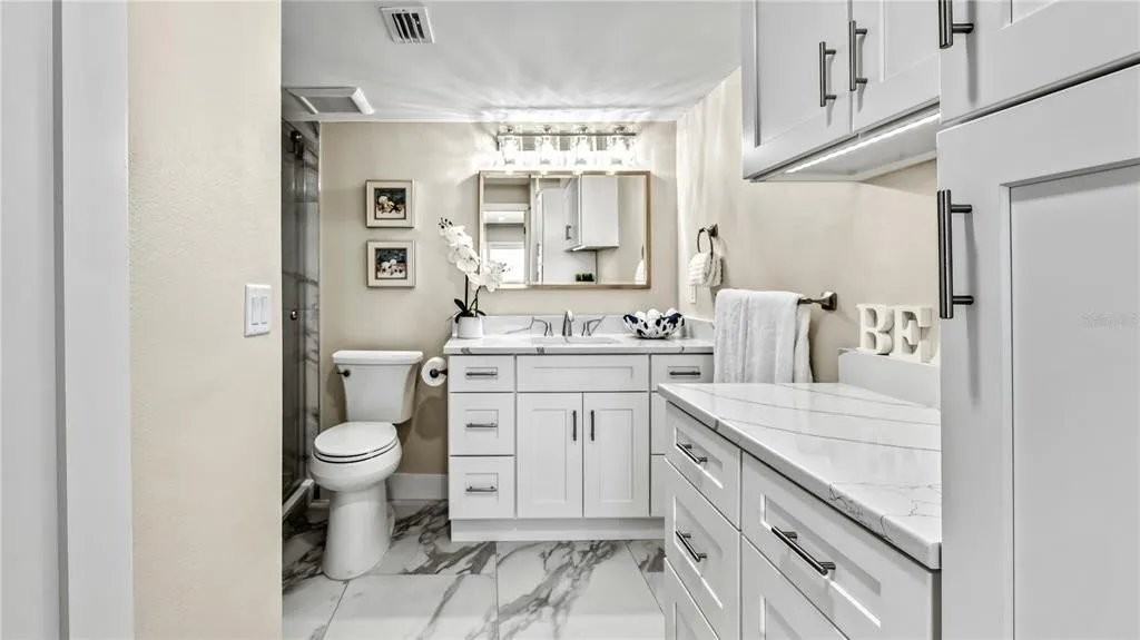 20 Whispering Sands Dr #1205 - Photo 6 of 15