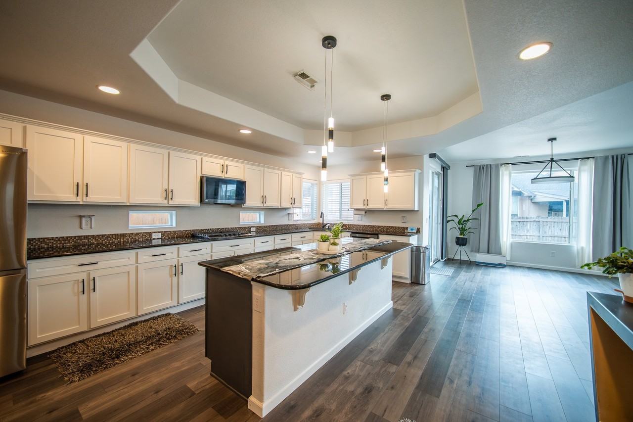 2114 Reed Grass Way - Photo 2 of 33