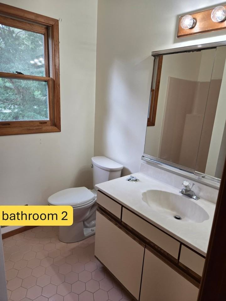 195 Edgemere Ct - Photo 6 of 16