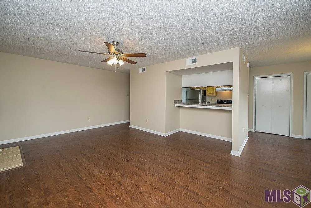 10213 Ballina Ave #D - Photo 6 of 20