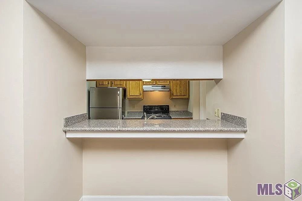 10213 Ballina Ave #D - Photo 7 of 20