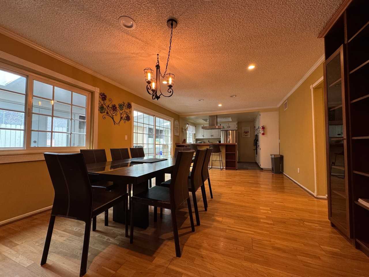 16064 Jersey St - Photo 7 of 19