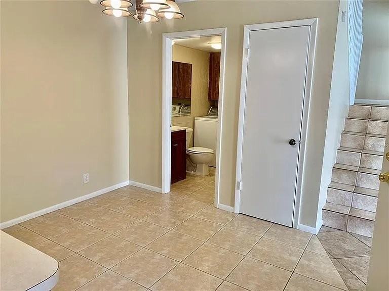 2602 7th Ct #15 - Photo 6 of 40