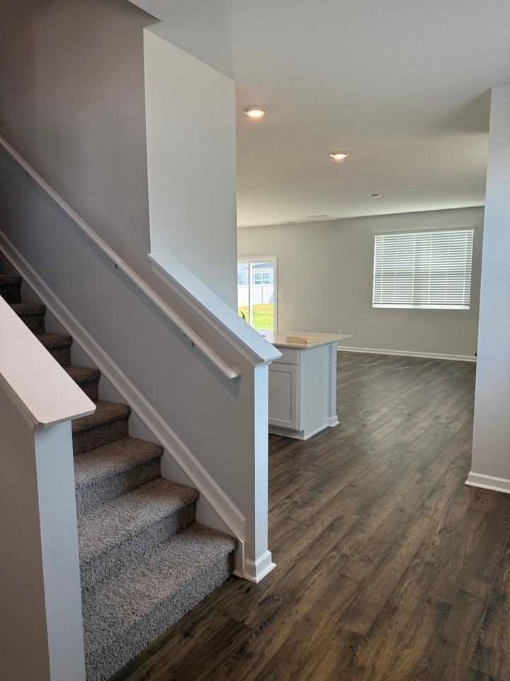 4919 Sandringham Ln - Photo 2 of 20