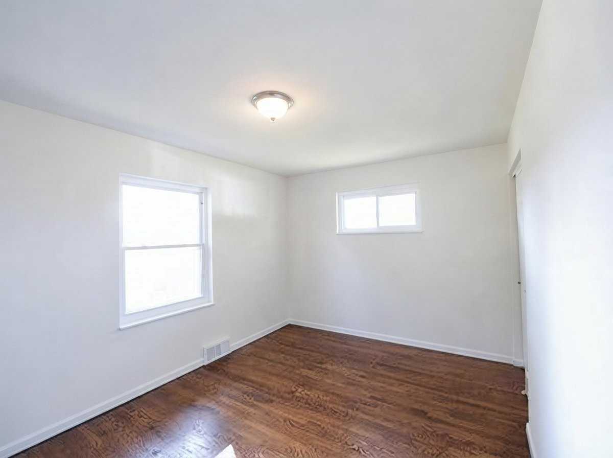 8483 Hampstead Dr #1 - Photo 5 of 10