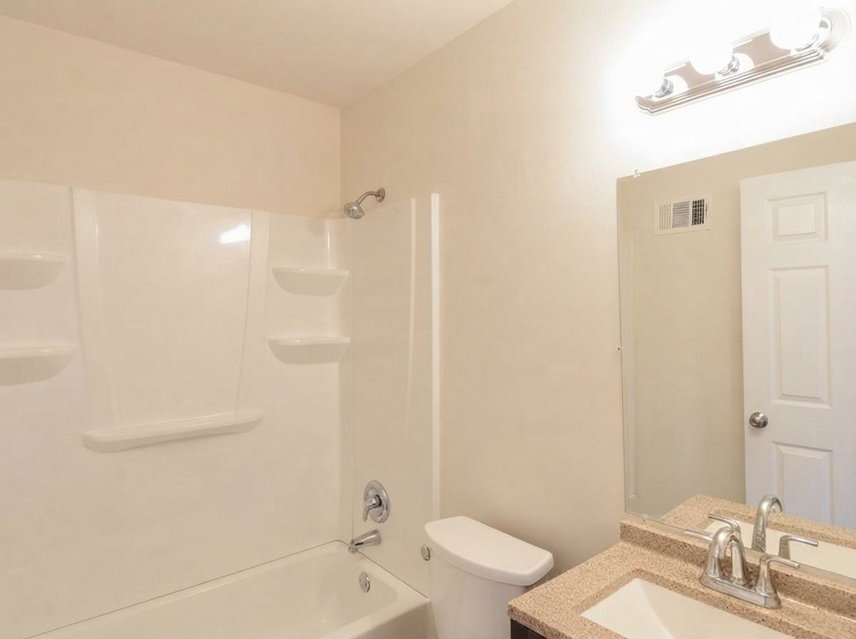 8483 Hampstead Dr #1 - Photo 7 of 10