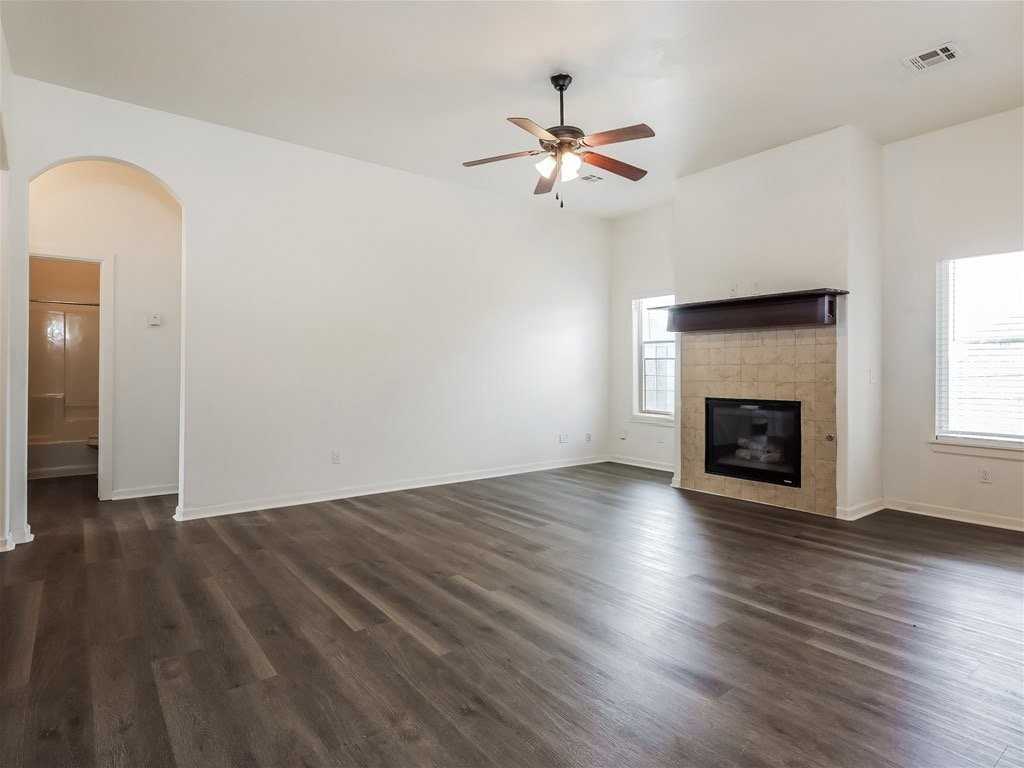 1501 Tahoe Ln #1501 - Photo 4 of 11