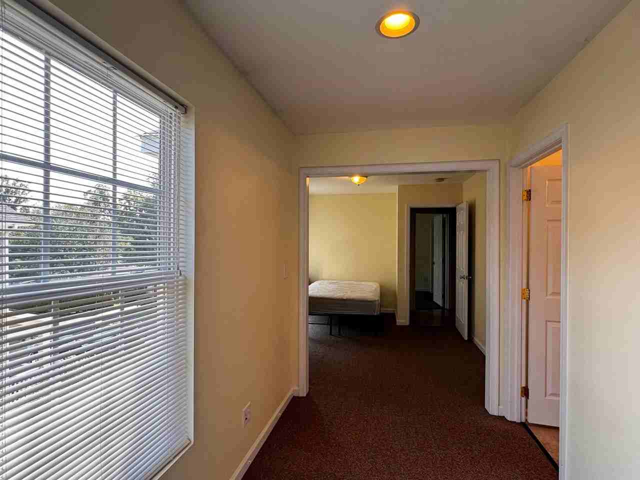 111 Montpelier St. - Photo 4 of 50
