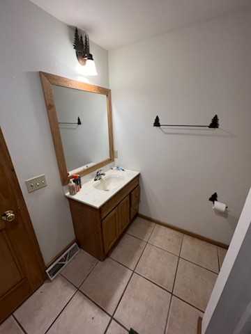 466 Overlook Ct - Photo 4 of 7