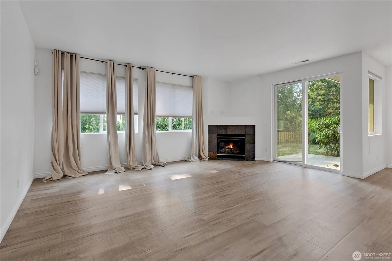 6735 Montevista Dr Se #NA - Photo 3 of 6
