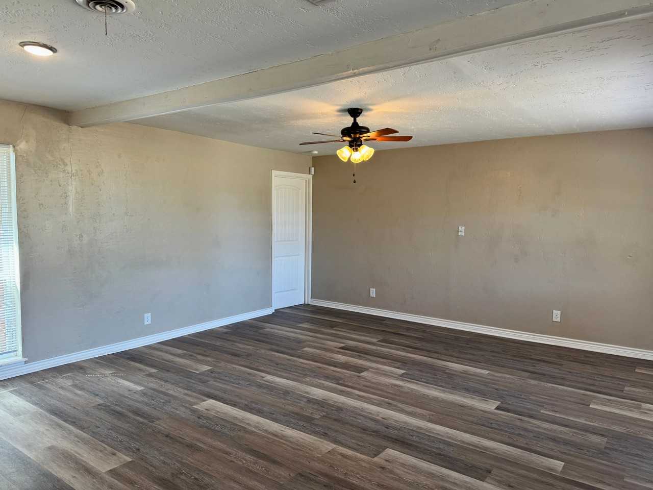4604 Stanford Ave #NA - Photo 6 of 35