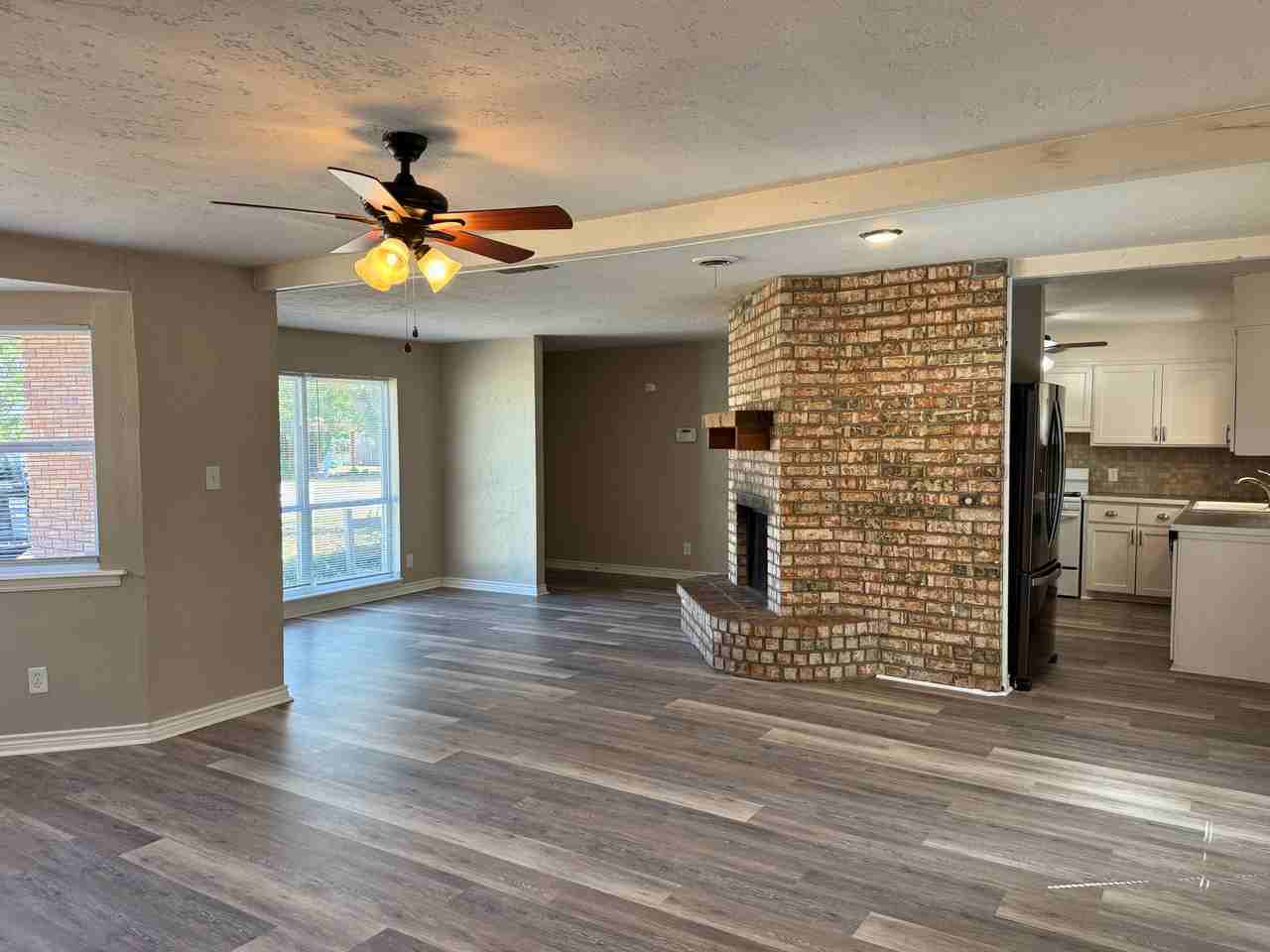 4604 Stanford Ave #NA - Photo 7 of 35