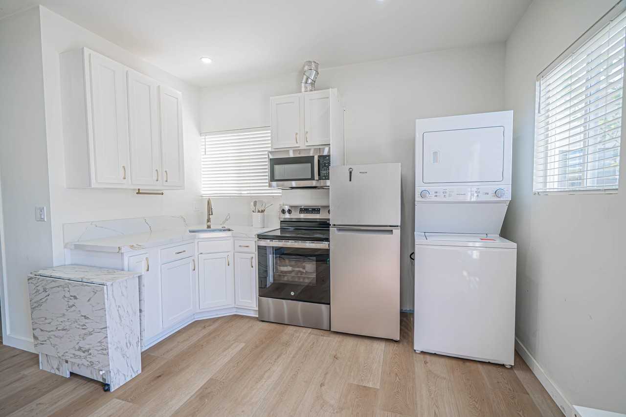 7046 Garden Grove Ave #NA - Photo 5 of 14