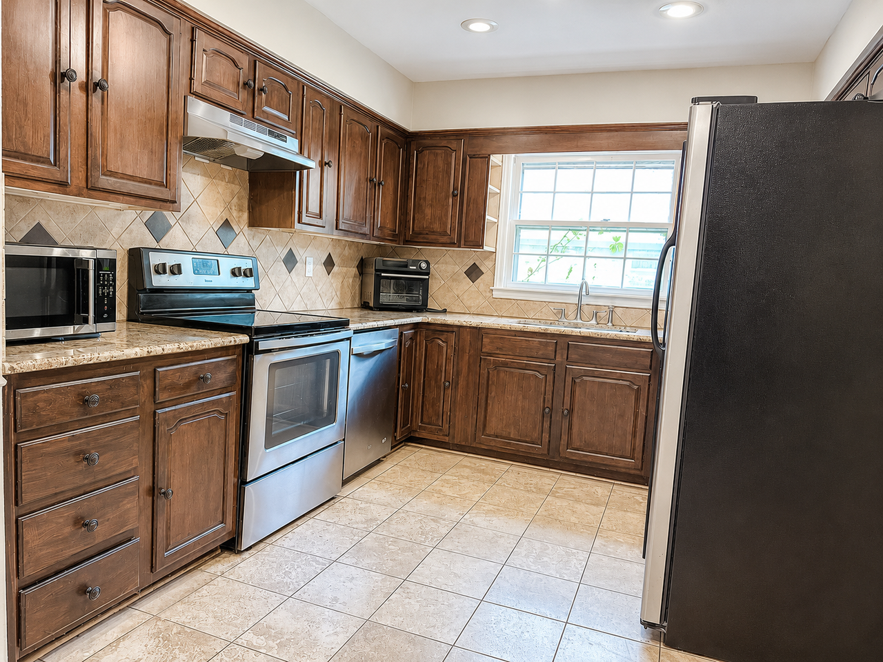 6716 Windyrush Rd #NA - Photo 5 of 16