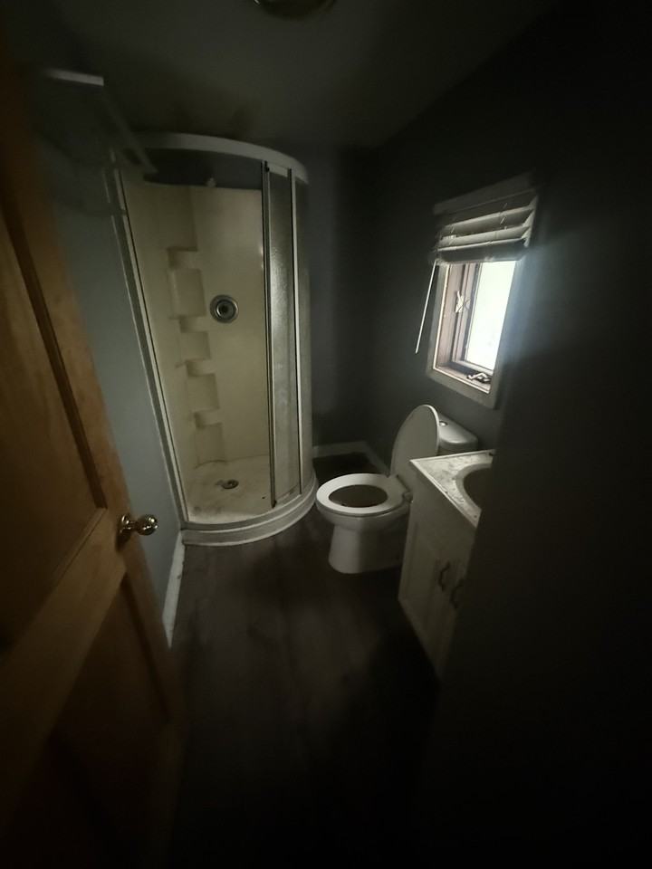 323 S Clarence Pl #NA - Photo 4 of 18